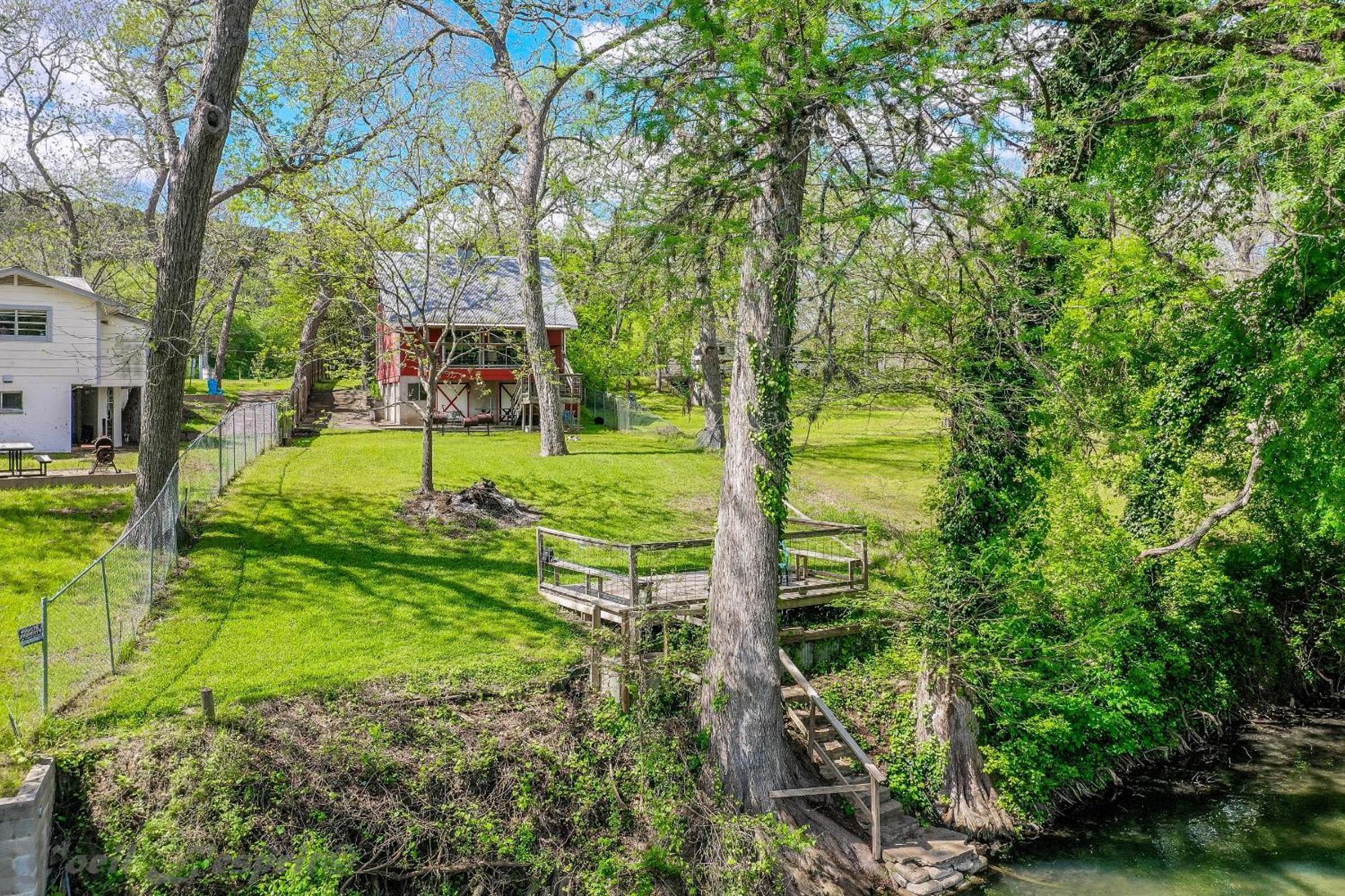 Rr 9122Rb Red Barn Cabin Canyon Lake Exterior photo